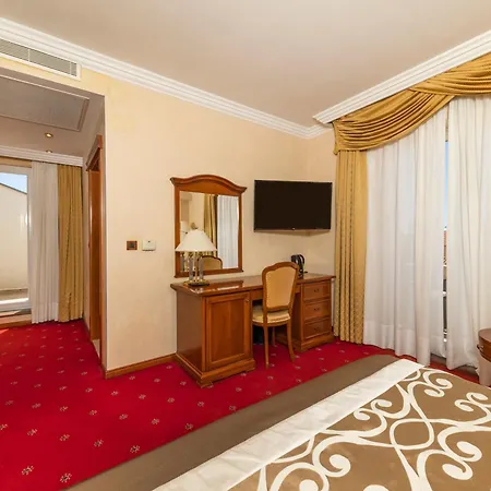 Hotel Niko 4*