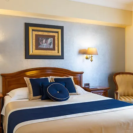 Niko Hotel 4*